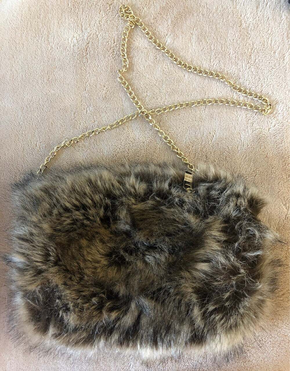 Faux fur purse hand warmer
